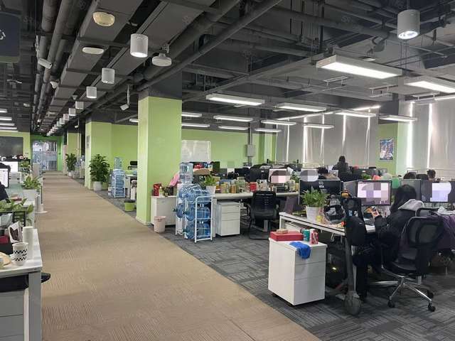 云南针头装盒机